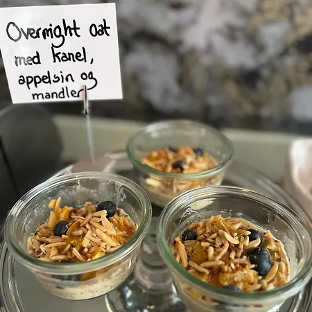 Lund Gamle Skole - Taet Pa Mch Bed and breakfast *